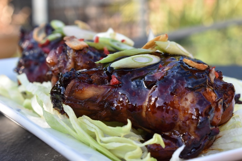 spiced soy sauce-glazed chicken wings